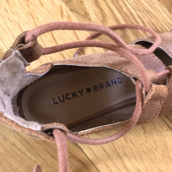 Lucky Brand Lace Up Gladiator Sandals in caramel suede. - Picture 3 of 4